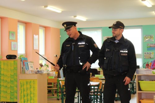 NÁVŠTĚVA POLICIE ČESKÉ REPUBLIKY 10  