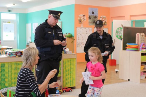 NÁVŠTĚVA POLICIE ČESKÉ REPUBLIKY 5  