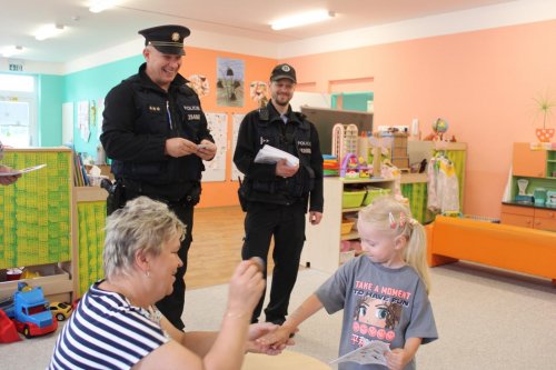 NÁVŠTĚVA POLICIE ČESKÉ REPUBLIKY 11  