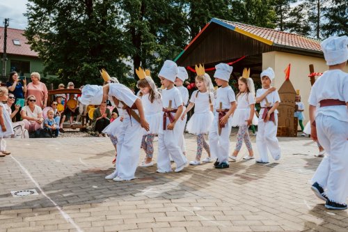 Zahradní slavnost -Den matek 19  