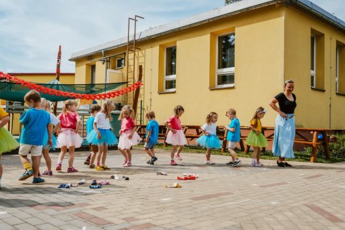 Zahradní slavnost -Den matek 18  